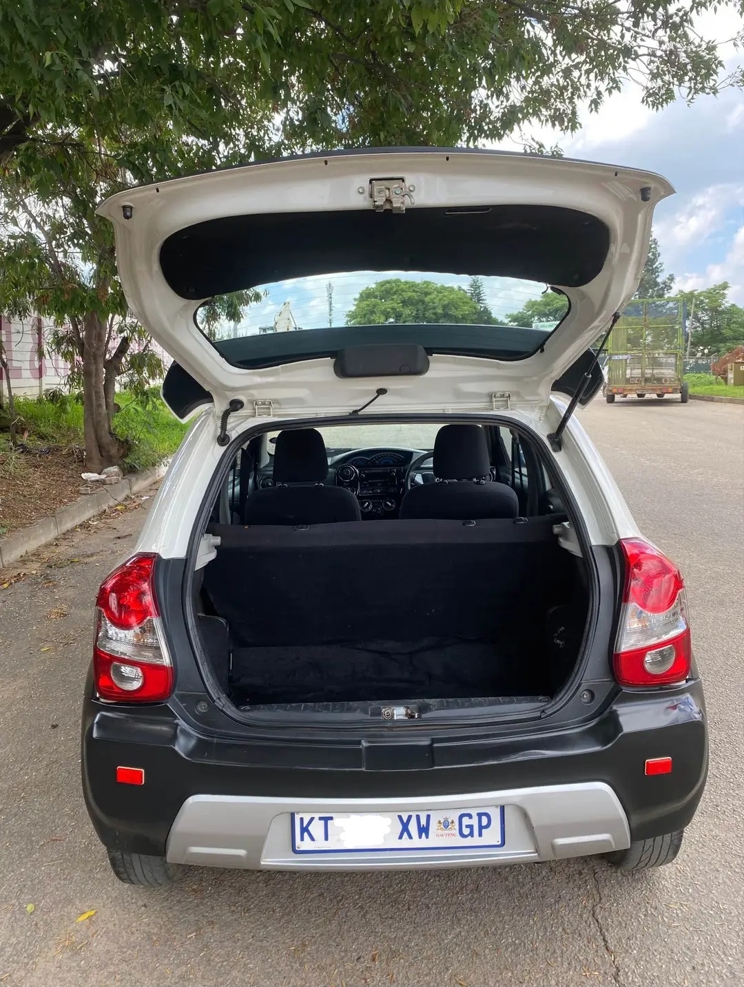 Toyota Etios Cross